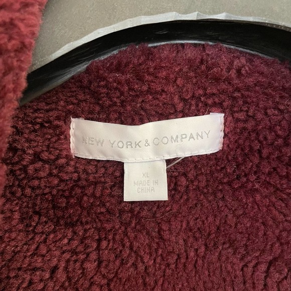 New York & Co XL faux leather moto jacket shearling collar burgundy wine red - Picture 5 of 6